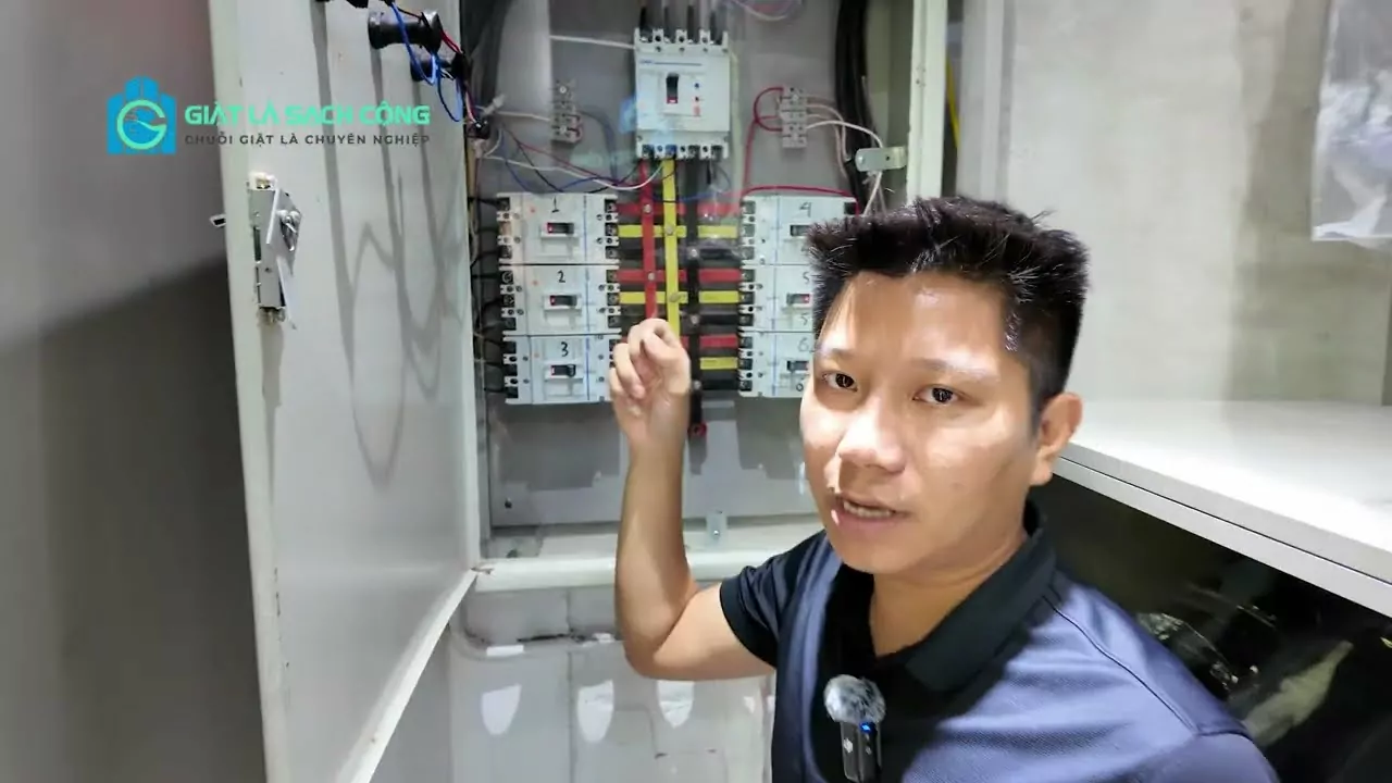 sử dụng Máy Giặt Công Nghiệp 25kg